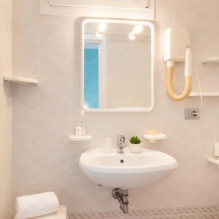 Ettoral 3*